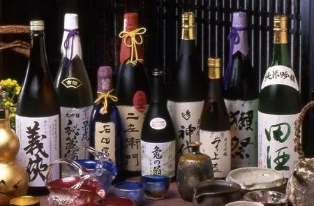 日本清酒是白酒吗(日本清酒多少度?日本清酒的度数)