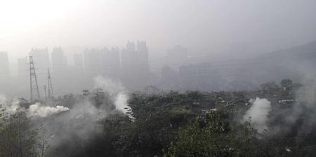 大气污染有哪些危害性(大气污染的种类成因及危害)